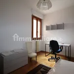 Rent 5 bedroom apartment of 178 m² in Siena