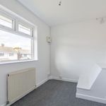 Rent 3 bedroom house in East Midlands