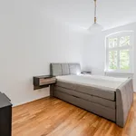 Rent 3 bedroom apartment of 72 m² in Berlin