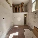 Rent 5 bedroom apartment of 150 m² in Matera