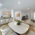 Rent 2 bedroom apartment in Kew