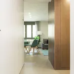 Rent 1 bedroom apartment of 431 m² in Barcelona