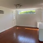 Rent 3 bedroom house of 200 m² in Los Angeles