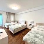 Rent 3 bedroom apartment of 306 m² in Düsseldorf