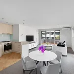 Rent 3 bedroom apartment in Melbourne