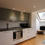 Rent 2 bedroom apartment of 95 m² in brussels