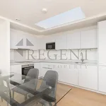 Rent 2 bedroom apartment of 91 m² in London