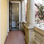 Rent 2 bedroom apartment in Como