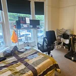 Rent 8 bedroom house in Leeds