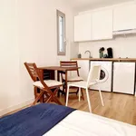 Rent 1 bedroom apartment of 25 m² in Carry-le-Rouet