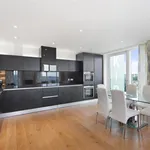 Rent 3 bedroom apartment of 104 m² in London