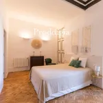 Rent 2 bedroom apartment of 99 m² in Barcelona