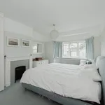 Rent 5 bedroom house in Reigate and Banstead