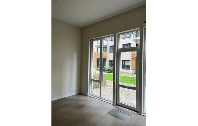 Huur 1 slaapkamer appartement van 39 m² in Laakhaven-West