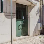 Rent 3 bedroom apartment of 102 m² in Lisbon