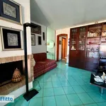 Rent 5 bedroom apartment of 139 m² in Palermo