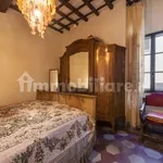 Rent 2 bedroom apartment of 50 m² in Florence