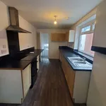 Rent 3 bedroom flat in North East England