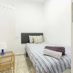 Rent a room of 80 m² in madrid