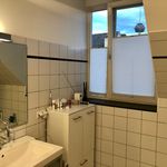 Miete 4 Schlafzimmer wohnung von 145 m² in Köln