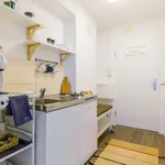 Rent 1 bedroom apartment of 25 m² in Düsseldorf