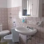 Rent 2 bedroom apartment of 85 m² in Borgolavezzaro