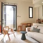 Rent 5 bedroom apartment of 50 m² in Barcelona