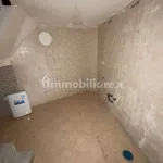 Rent 2 bedroom apartment of 40 m² in Naples