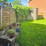 Rent 2 bedroom flat in South East England