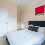 room in Bath Road, Reading