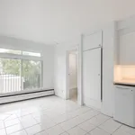 Rent 1 bedroom apartment in Montreal