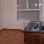 Rent 3 bedroom apartment of 90 m² in madrid