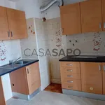 Rent 3 bedroom apartment in Loures