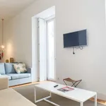 Rent 1 bedroom apartment of 63 m² in lisbon