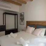 Rent 2 bedroom apartment in barcelona