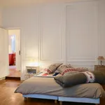 Rent 2 bedroom apartment of 60 m² in Paris 5eme Arrondissement