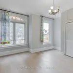 Rent 4 bedroom apartment of 219 m² in Toronto (University)