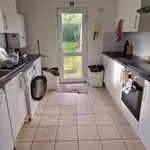 Rent 6 bedroom house in East Midlands