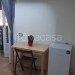 Rent 1 bedroom apartment of 20 m² in Napoli