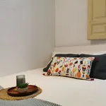 Rent a room in Madrid