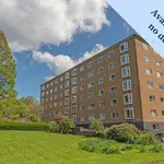 Rent 2 bedroom apartment in Swansea