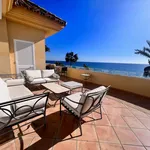 Rent 4 bedroom apartment of 230 m² in Marbella