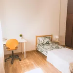 Rent 6 bedroom apartment in Porto