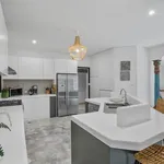 Rent 1 bedroom apartment in Thirroul