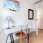 Rent 3 bedroom apartment of 67 m² in Valencia