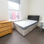 Rent 3 bedroom house in Leeds