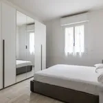 Rent 2 bedroom apartment of 90 m² in Bologna