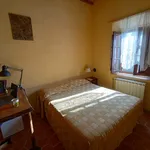 Rent a room of 1000 m² in Vicchio