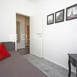 Rent 2 bedroom apartment of 66 m² in Split