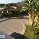 Villa arredata con terrazzo Latte, ville